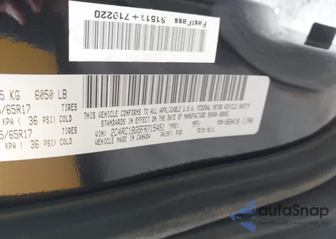 2015 Chrysler Town & Country Touring z USA, uszkodzony, nr VIN 2C4RC1BG5FR715451